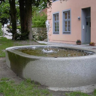 Binz-Rügen-Naturstein-Brunnen