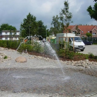 Brunnenanlage-Naturstein-Stockelsdorf-Findling
