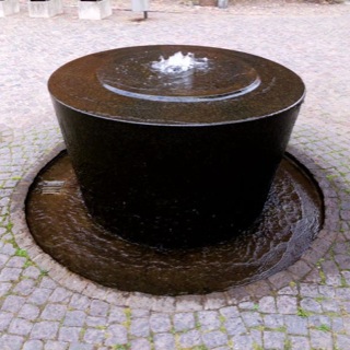 Sprudelstein-Naturstein-Perleberg-Brunnen