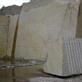 Naturstein Skandinavien Granit Steinbruch 10