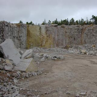 Naturstein Skandinavien Granit Steinbruch 5