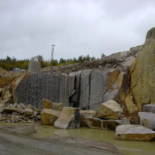 Naturstein Skandinavien Granit Steinbruch 6